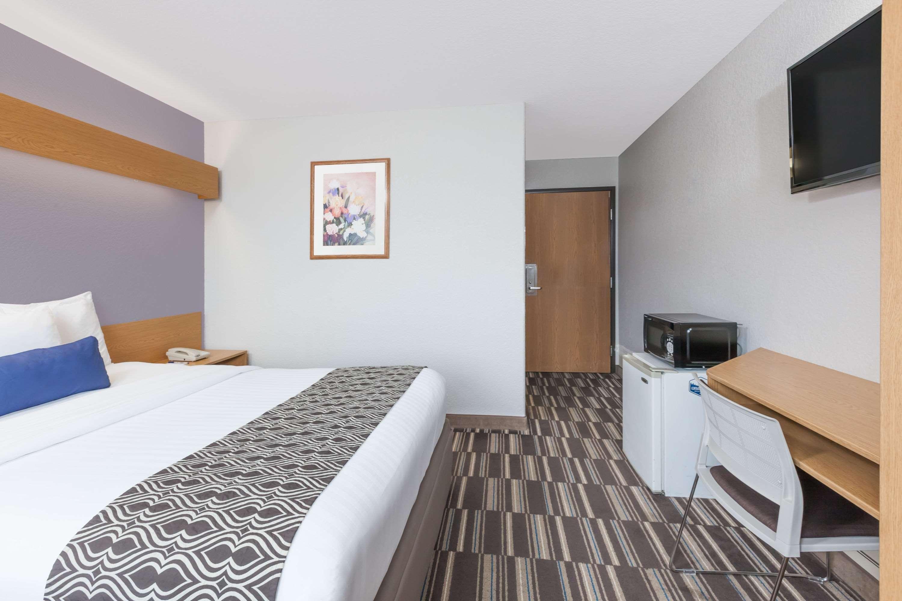 Microtel Inn & Suites By Wyndham Ardmore Buitenkant foto