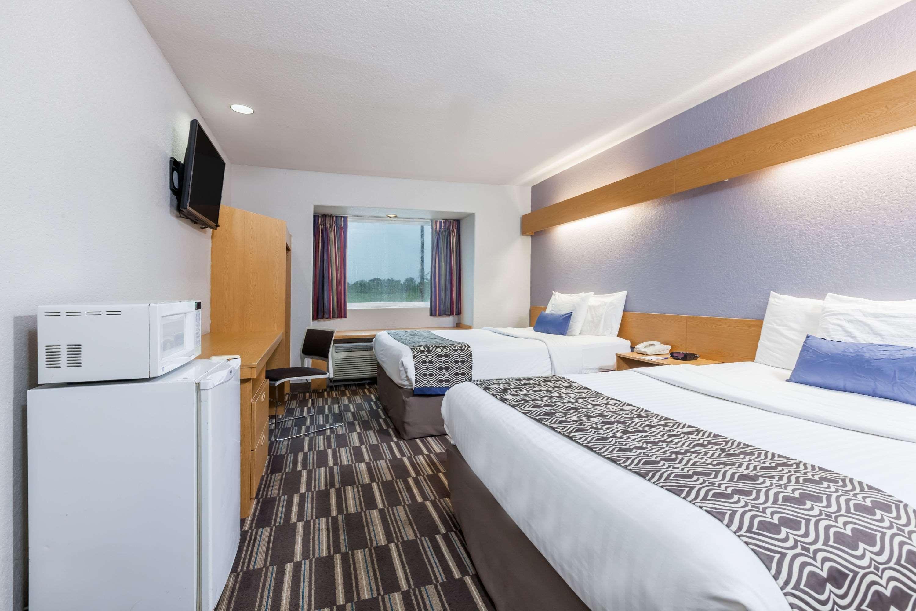 Microtel Inn & Suites By Wyndham Ardmore Buitenkant foto